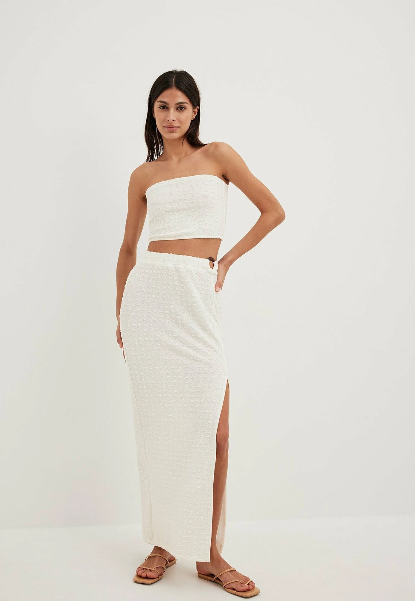 NA-KD Mit Ringdetails - Falda Larga - Offwhite - Imagen 2