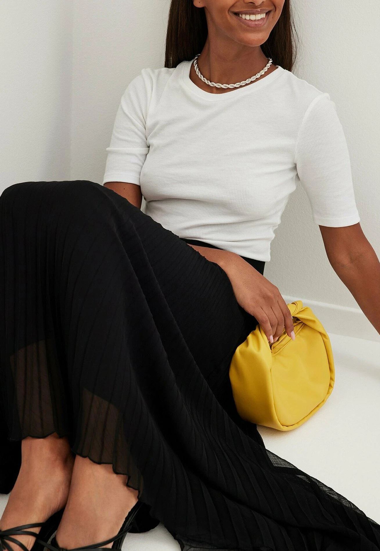 NA-KD Midi - Falda Plisada - Black - Imagen 4