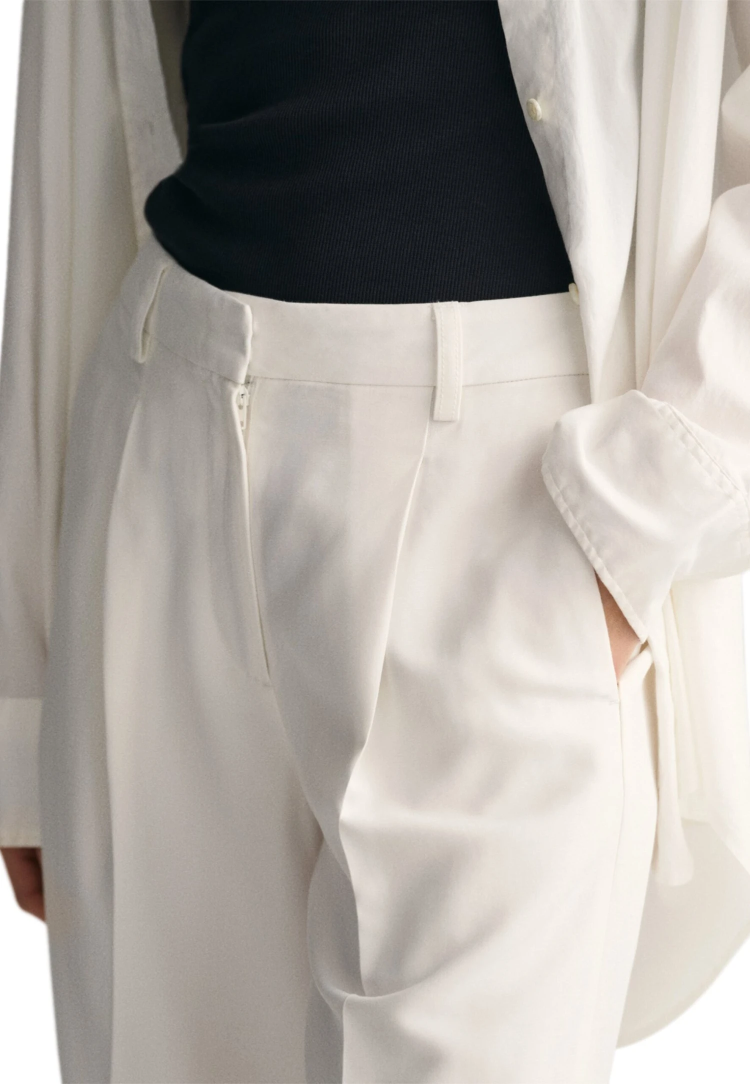 Gant Relaxed Fit - Shorts - White - Imagen 5