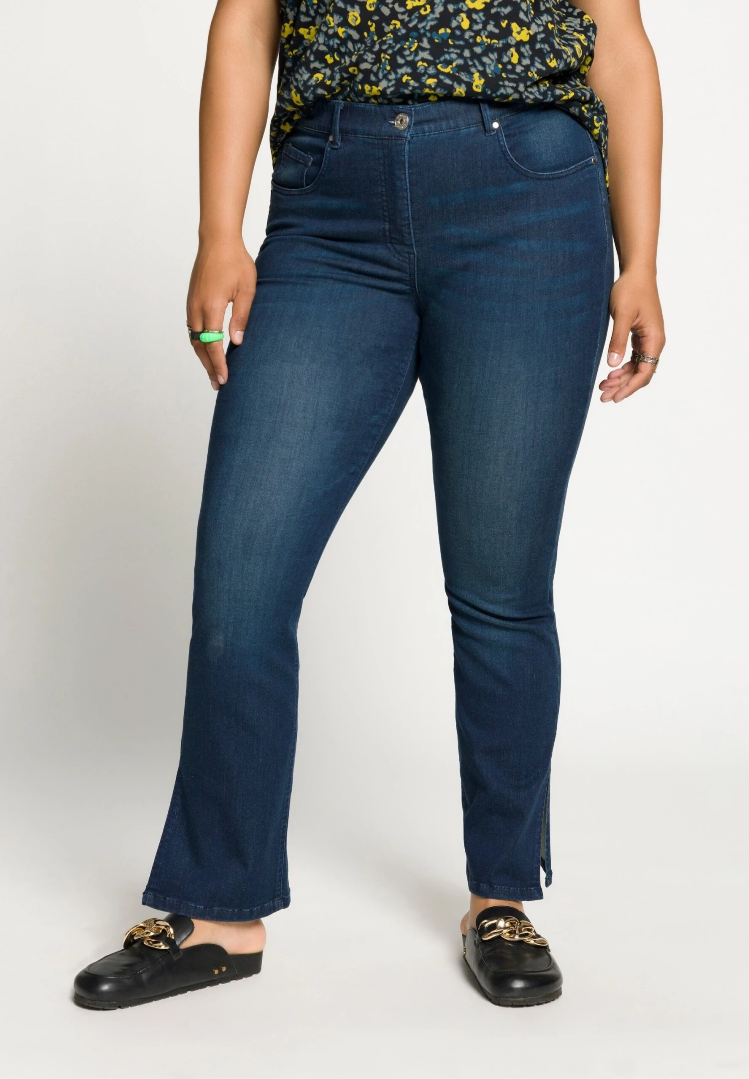 Vaqueros Bootcut - Dark Blue Denim