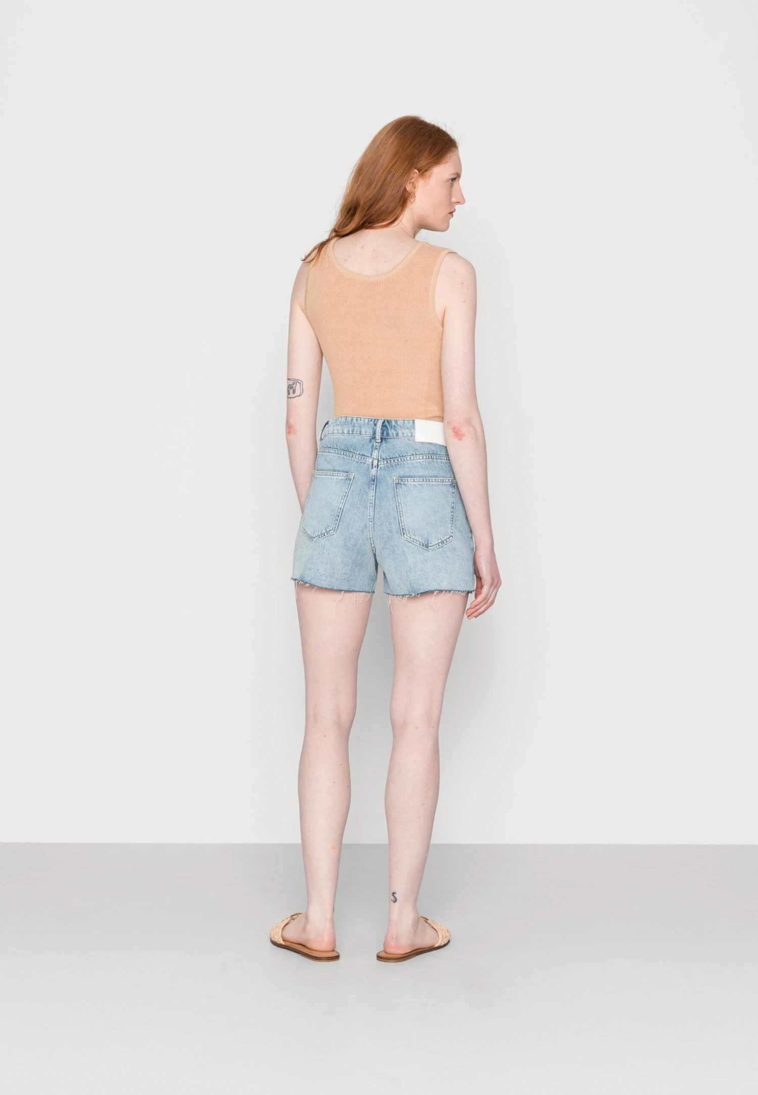 Marc O'Polo DENIM High Waist Slight A-Shaped Fit Mini Length Open - Shorts Vaqueros - Multi/Tinted Cobalt Blue - Imagen 3