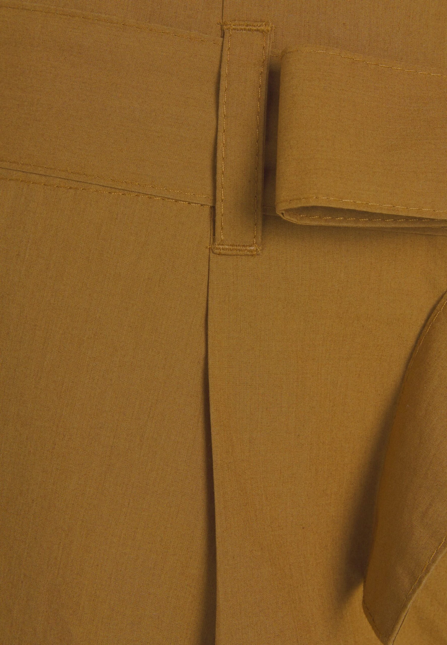 Marc O'Polo High Rise Pleats Belt - Shorts - Wood Brown - Imagen 5