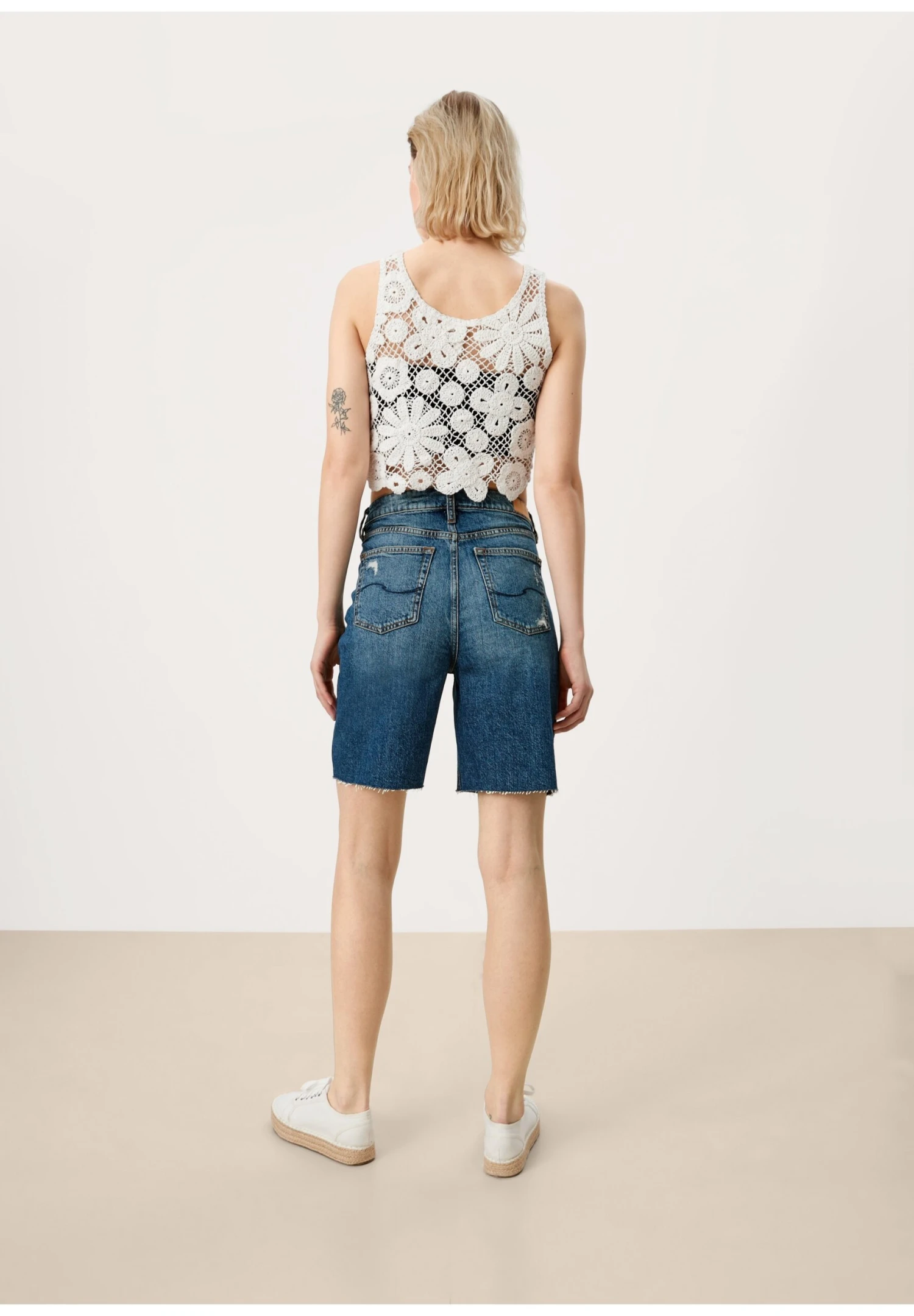 QS By S.Oliver Bermuda DeMom Fit - Shorts Vaqueros - Blue Stretched Den - Imagen 3