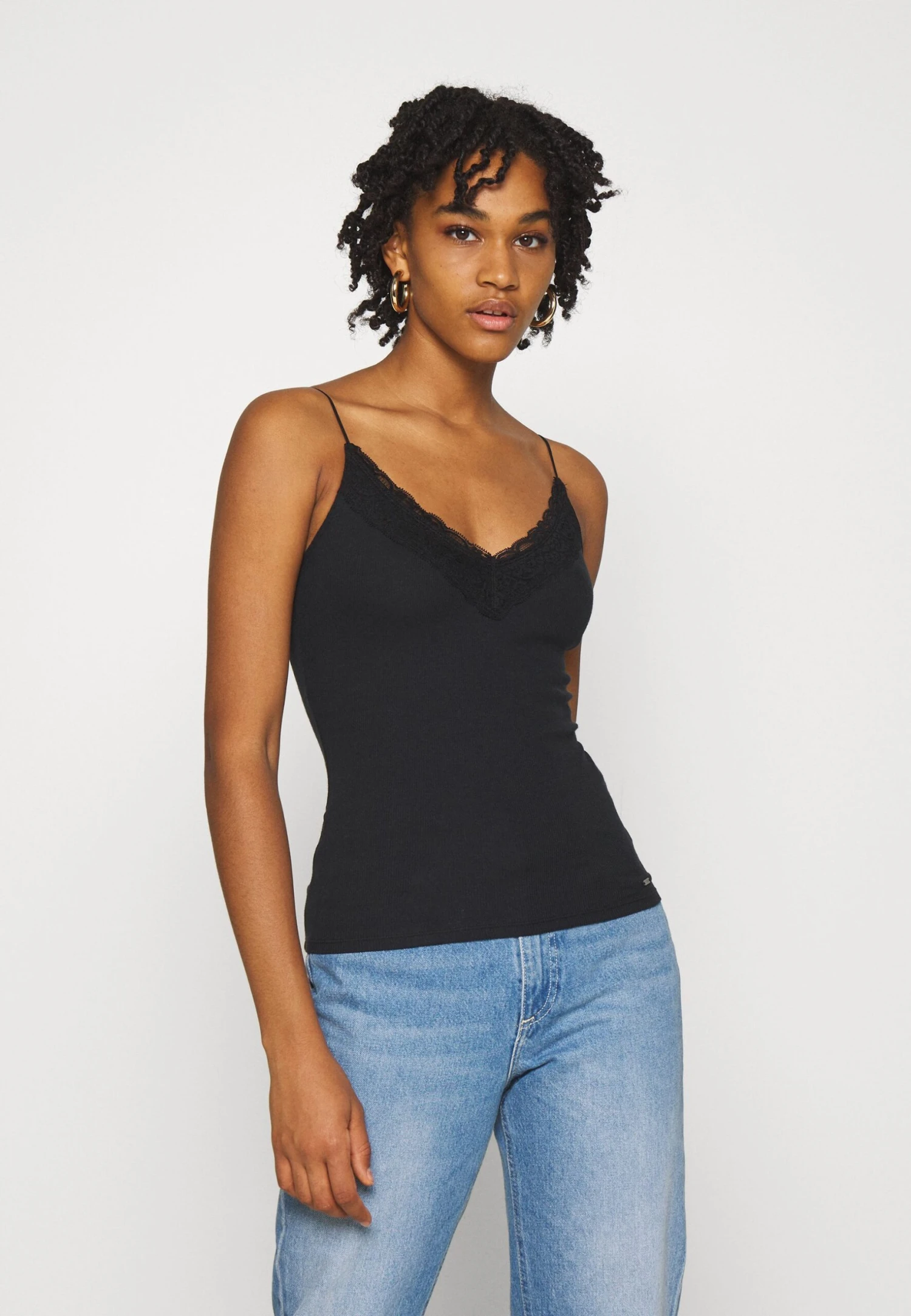 Hollister Co. 3 Pack - Top - White/Grey/Black - Imagen 5