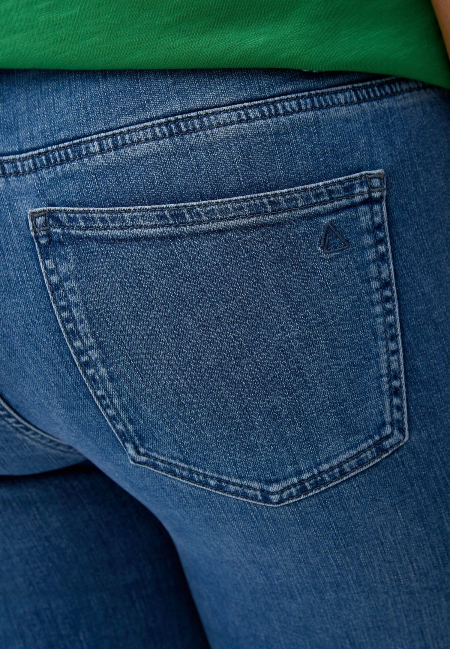 Triangle Vaqueros A Campana - Dunkelblau - Imagen 4