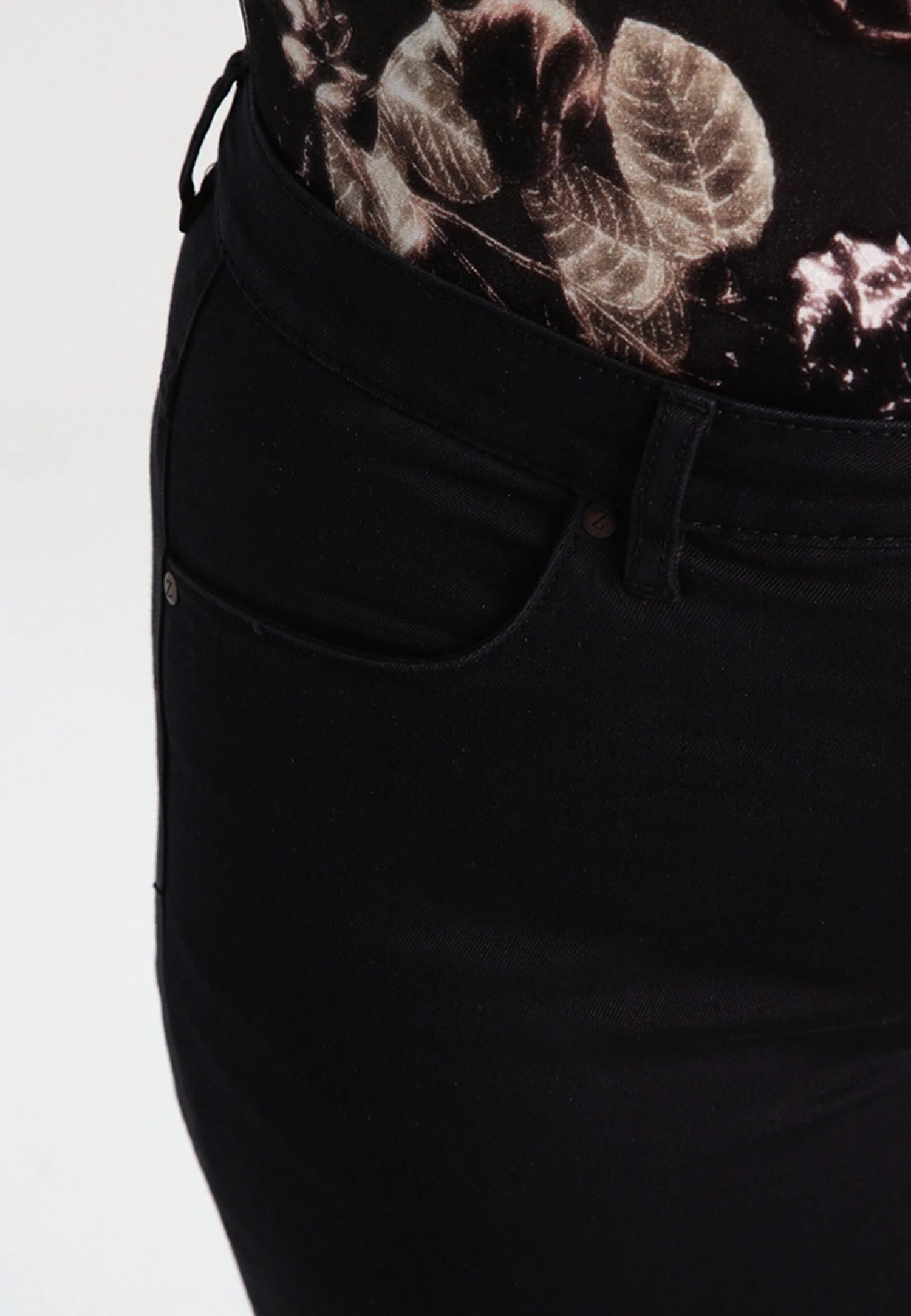 Zizzi Super Slim Amy Jeans Mit Hoher Taille - Vaqueros Pitillo - Black - Imagen 4