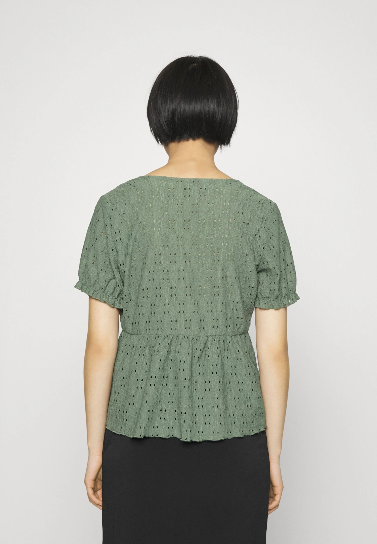 Vero Moda Petite Vmulrikke Broderie Anglais - Camiseta Estampada - Laurel Wreath