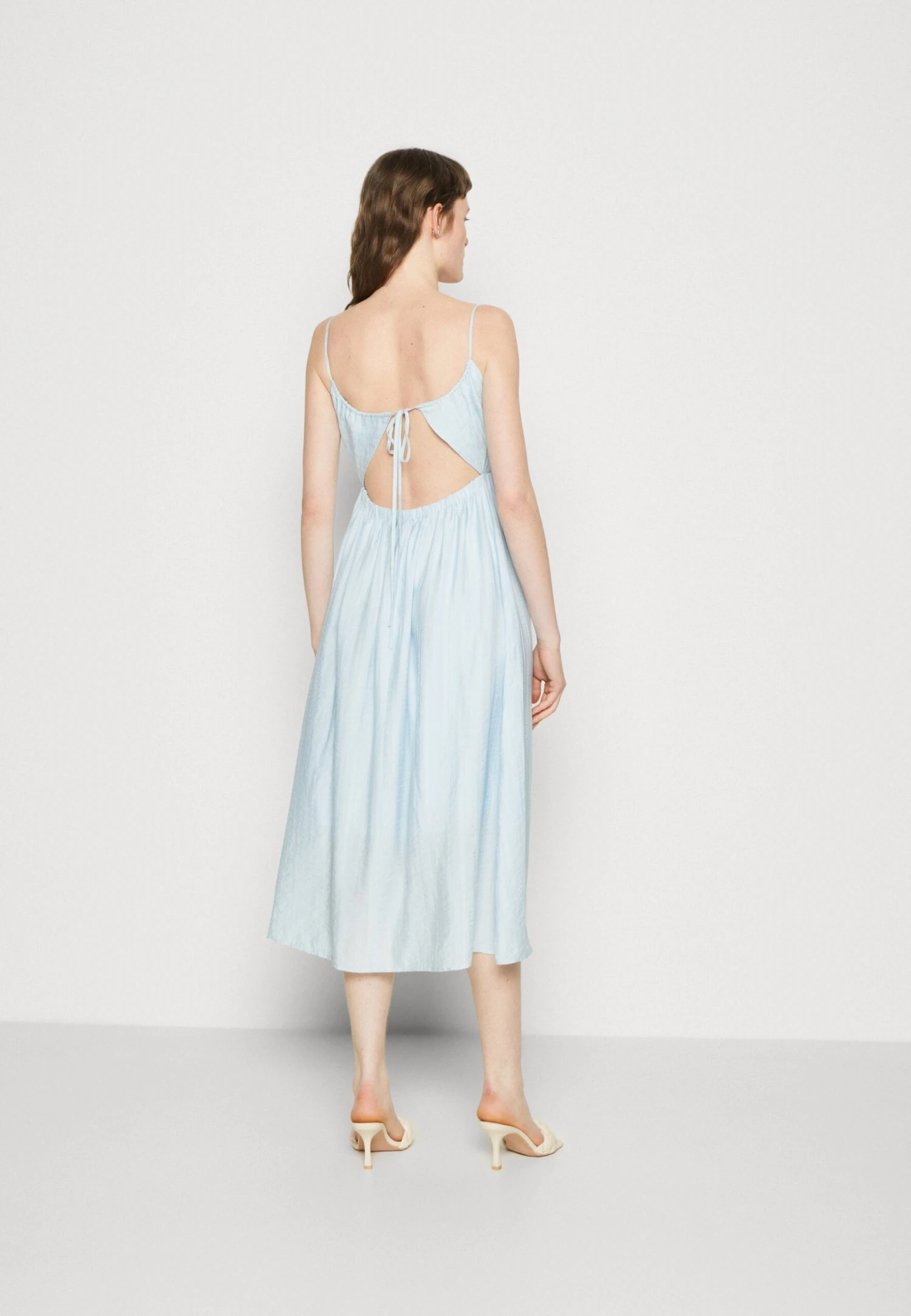 MOSS COPENHAGEN Maressa Strap Dress - Vestido Informal - Skyride - Imagen 3