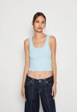 BDG Urban Outfitters Everyday Scoop - Top - Washed Blue