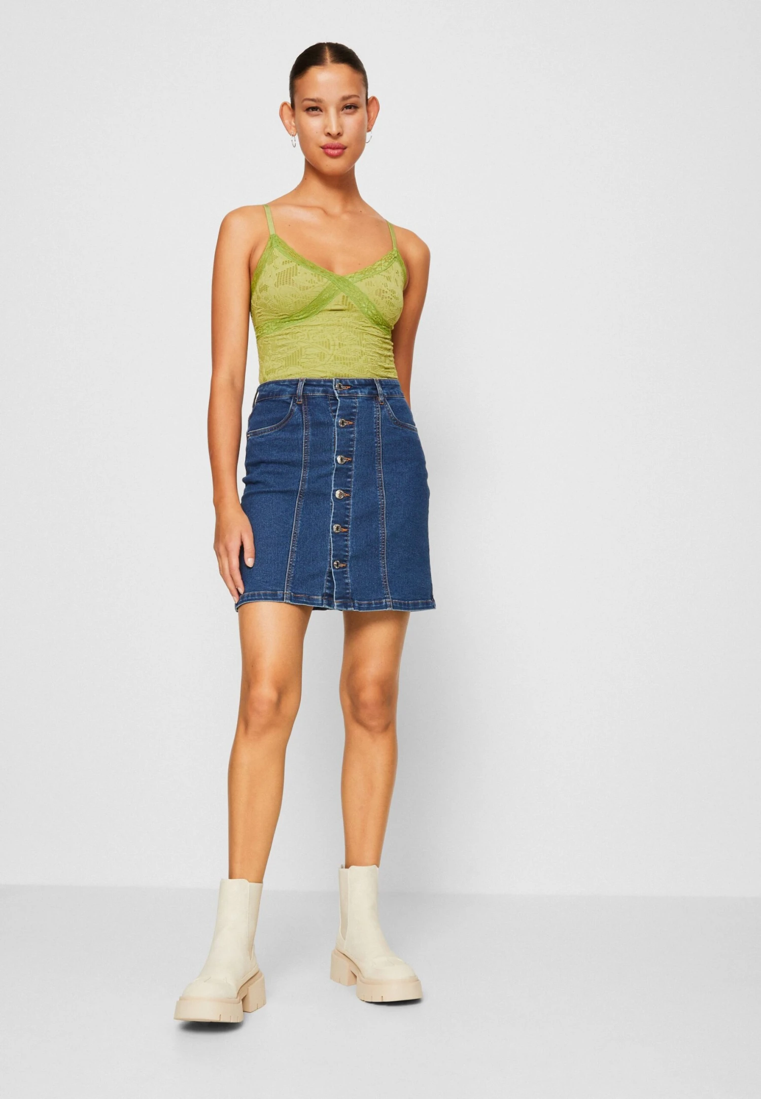 Vero Moda Vmpetra Short Skirt - Falda Vaquera - Medium Blue Denim - Imagen 4