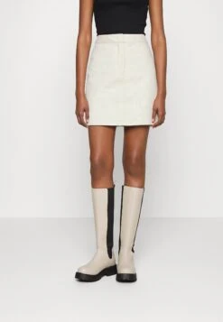 Another Label Basilie Skirt - Minifalda - Sandshell Melee