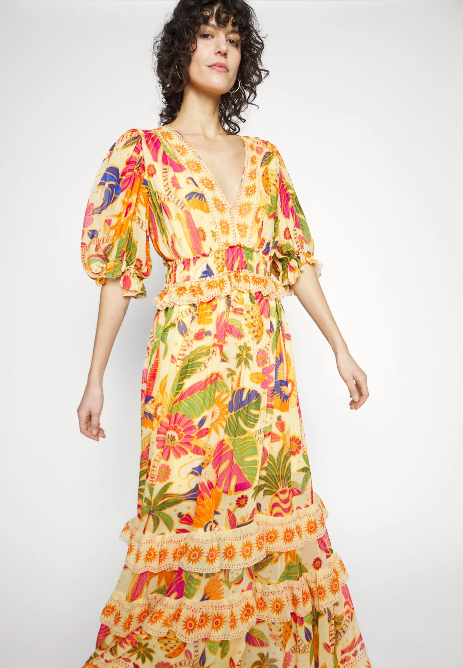 Farm Rio Rio Tapestry Dress - Vestido Largo - Rio Tapestry Yellow - Imagen 6