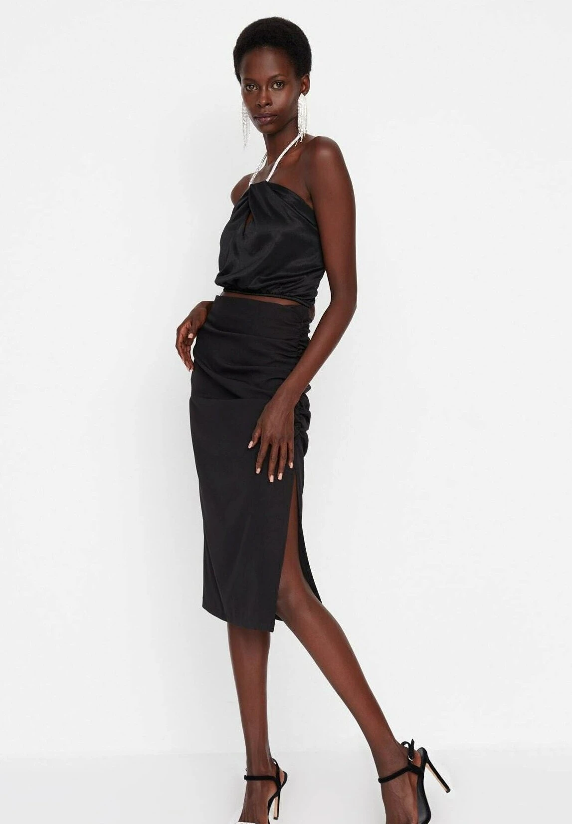 Trendyol Crop- Top - Black - Imagen 2