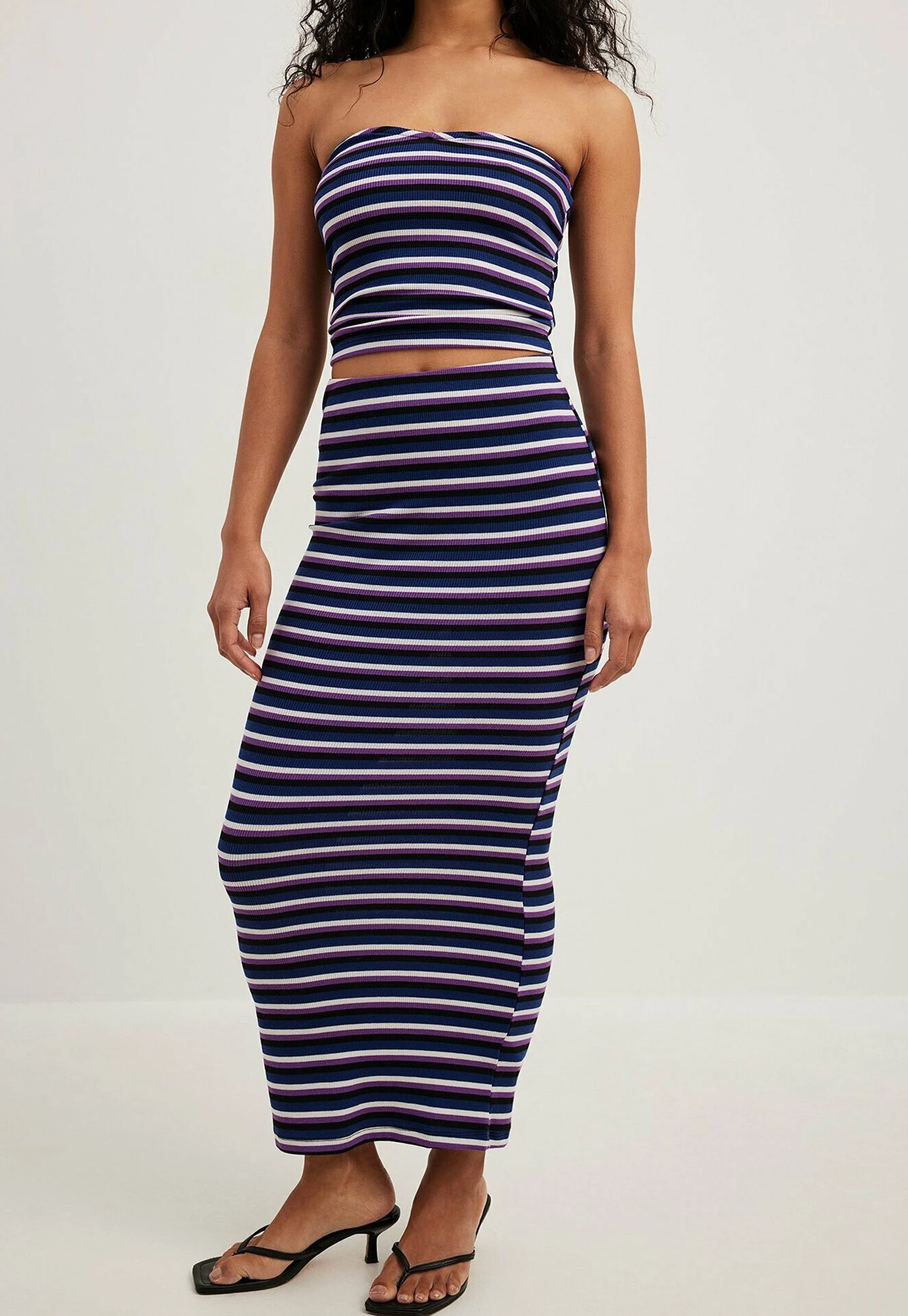 NA-KD Gestreifter Mit Mittlerer Taille - Falda Larga - Multicolor Stripe