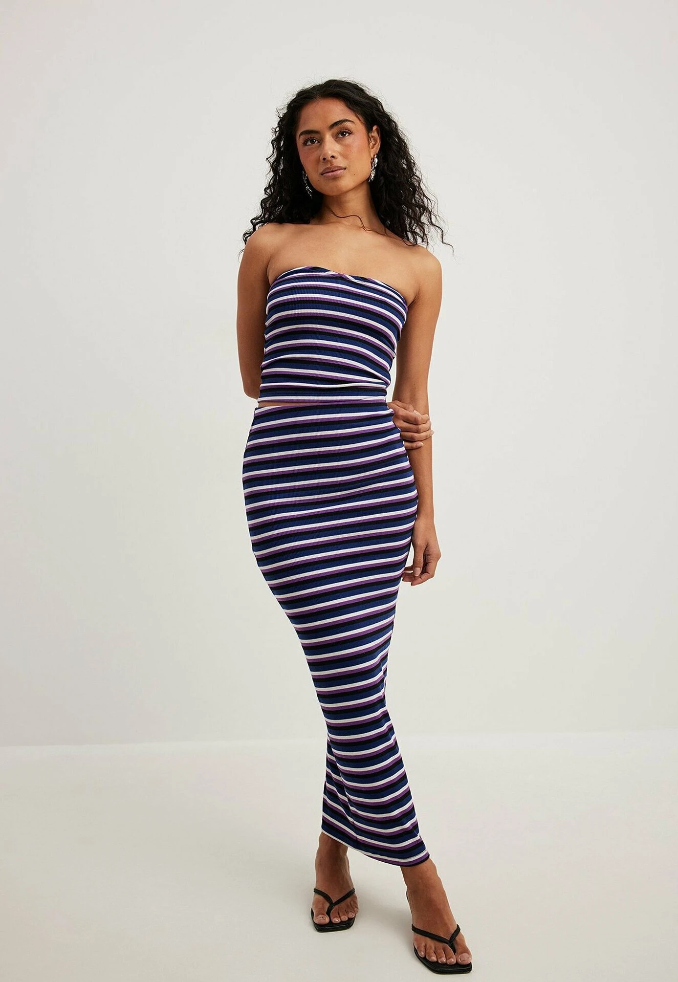 NA-KD Gestreifter Mit Mittlerer Taille - Falda Larga - Multicolor Stripe - Imagen 2