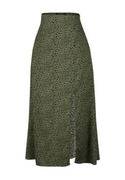 Trendyol Falda Larga - Green