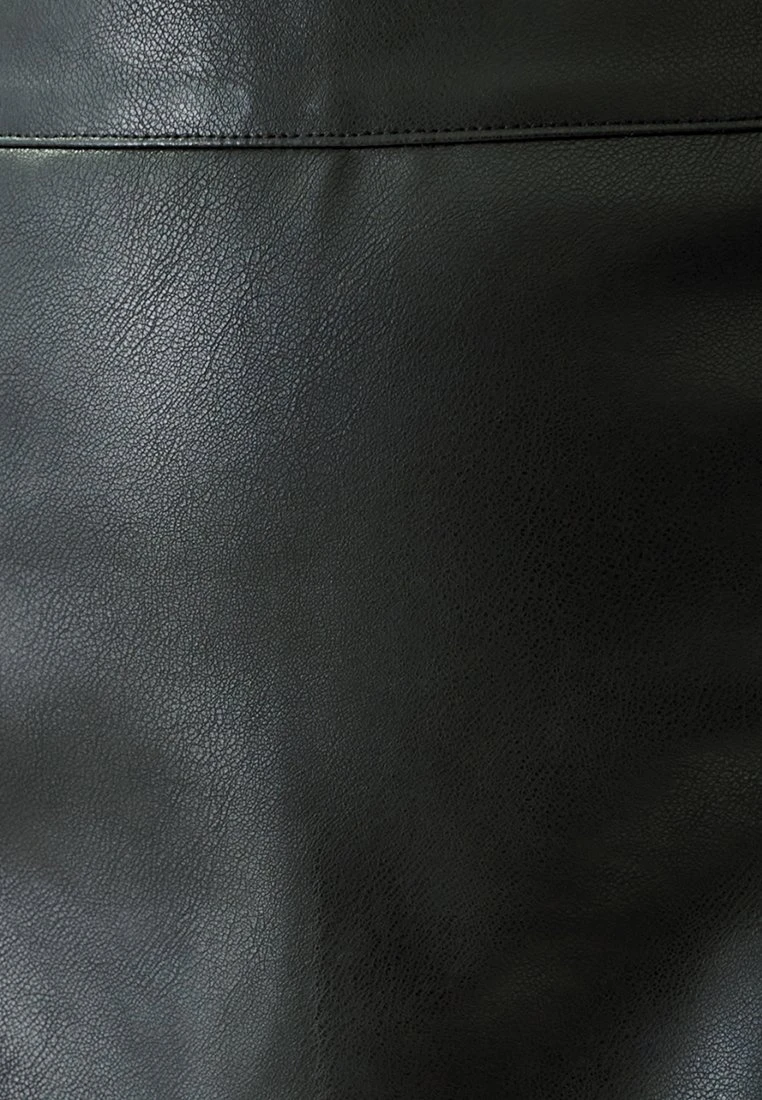 Calli Isla- Falda Acampanada - Black Pu - Imagen 6