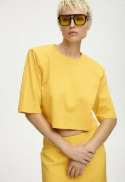 Gestuz Jorygz Cropped- Camiseta Básica - Kumquat