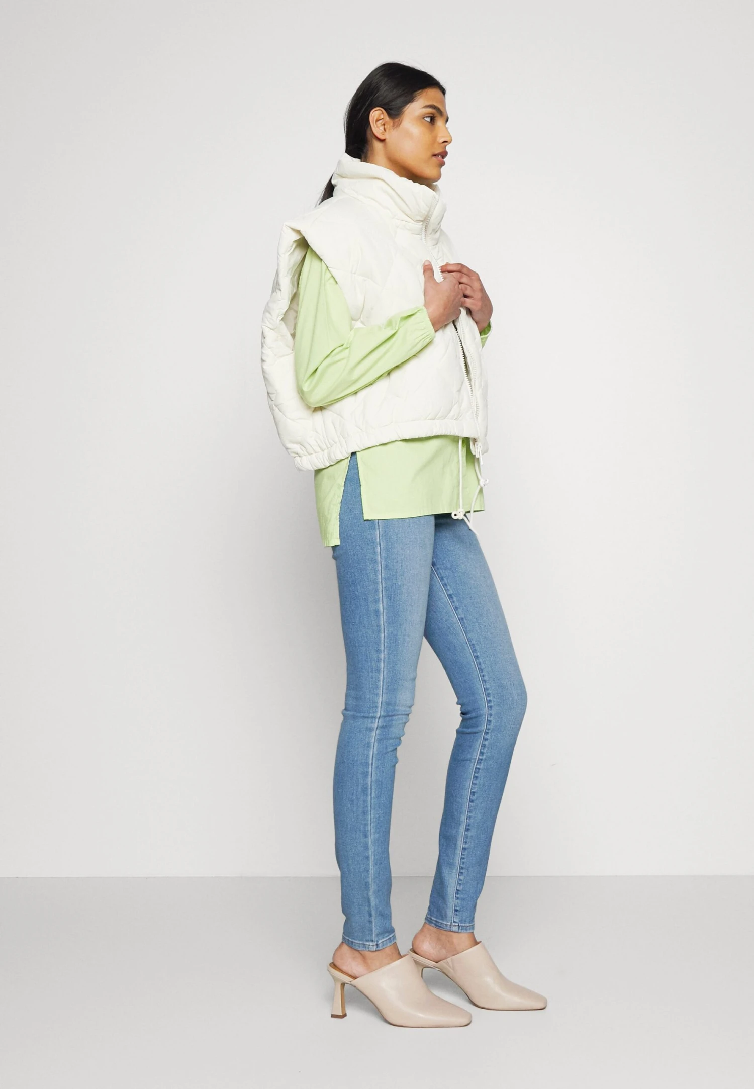 Wrangler High - Vaqueros Pitillo - River - Imagen 8