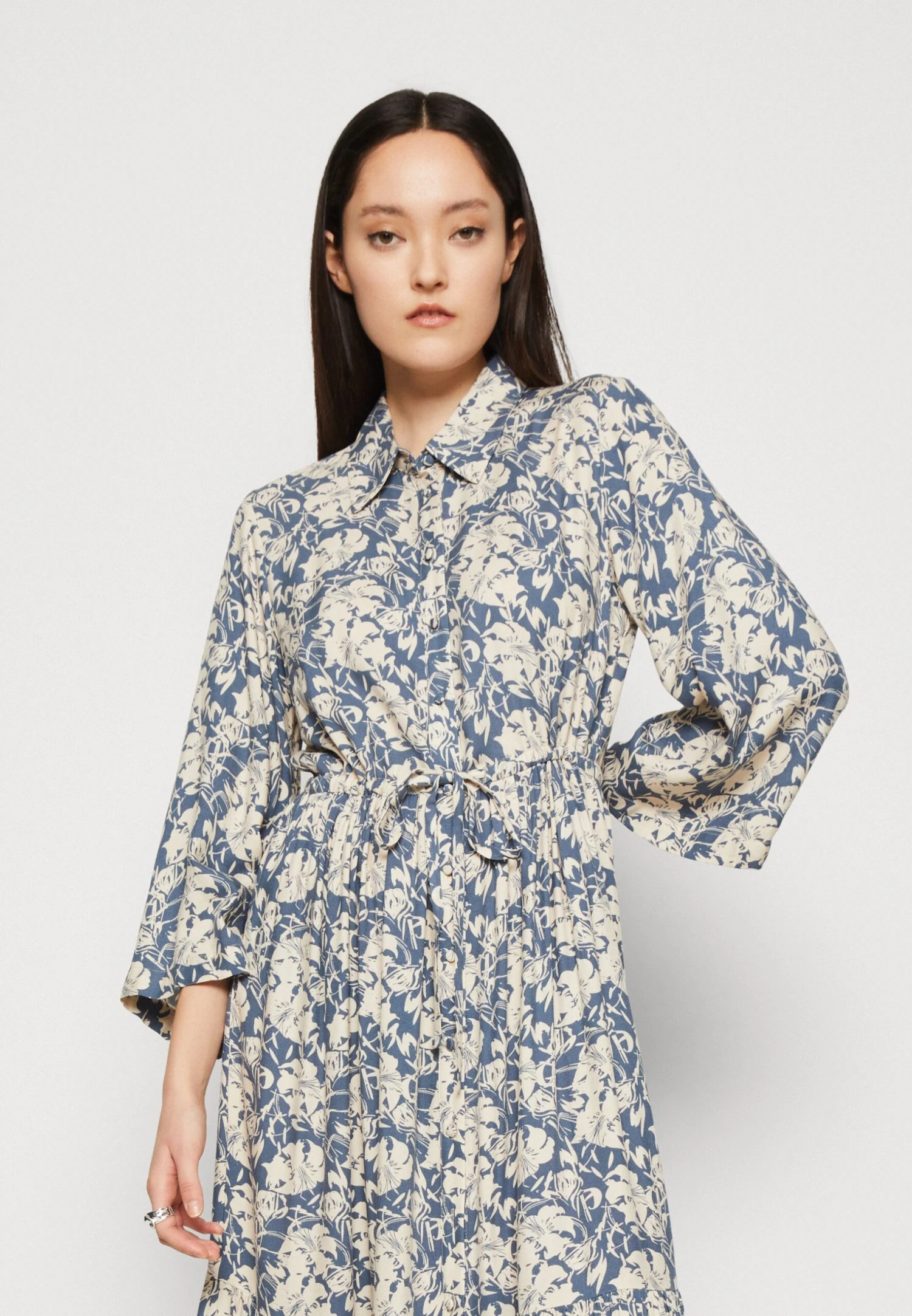 Yasfilla Shirt Dress - Vestido Camisero - Blue - Imagen 4