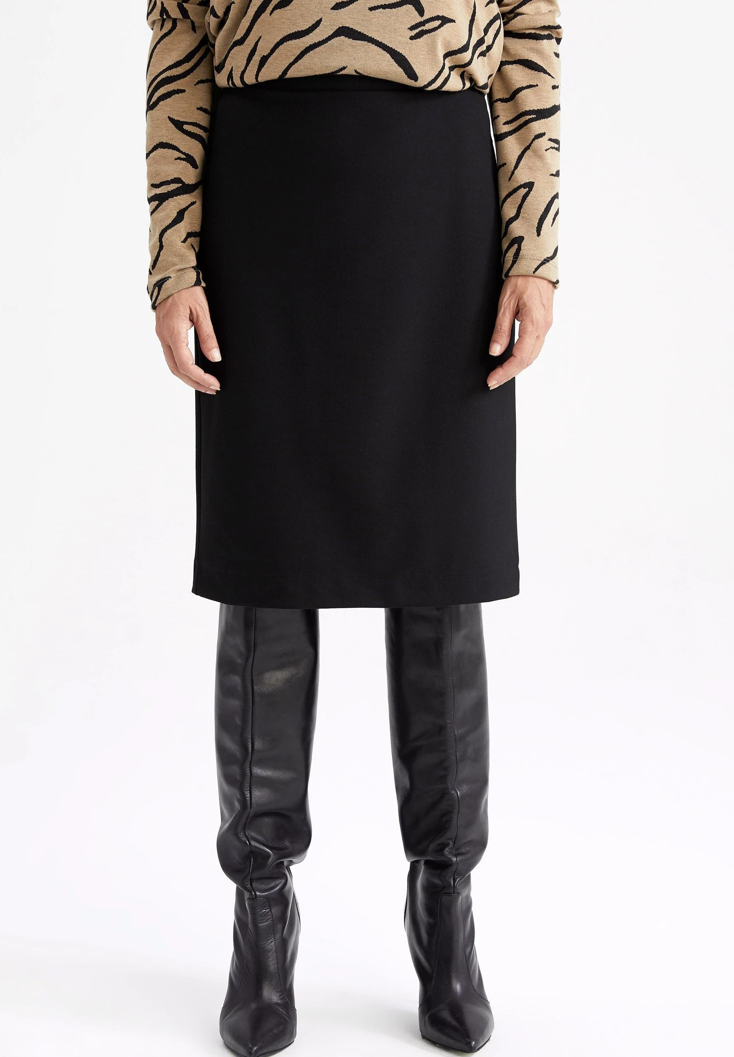 DeFacto Falda De Tubo - Black