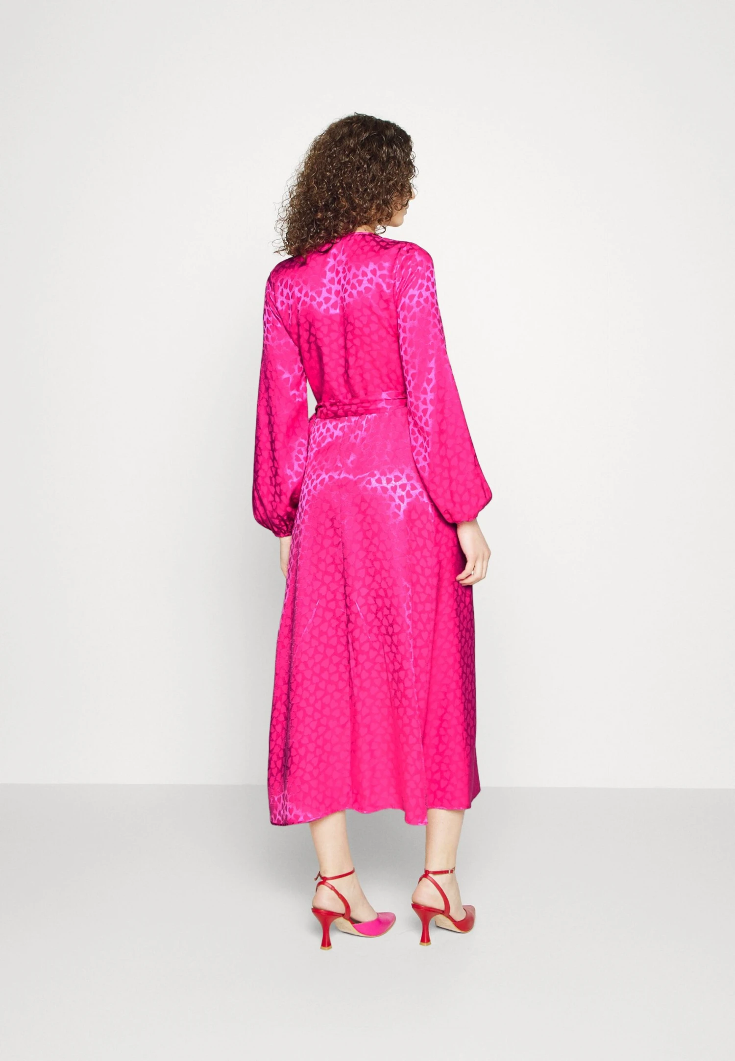 Heart Wrap Dress - Vestido De Cóctel - Pink - Imagen 3