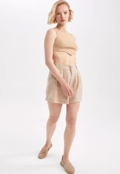 DeFacto Regular Fit- Shorts - Beige