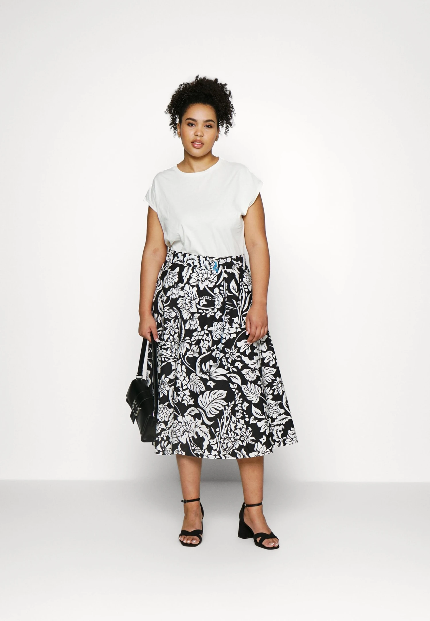 Carta - Falda Acampanada - Nero - Imagen 2