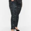 Zizzi Emily - Vaqueros Slim Fit - Black Aop