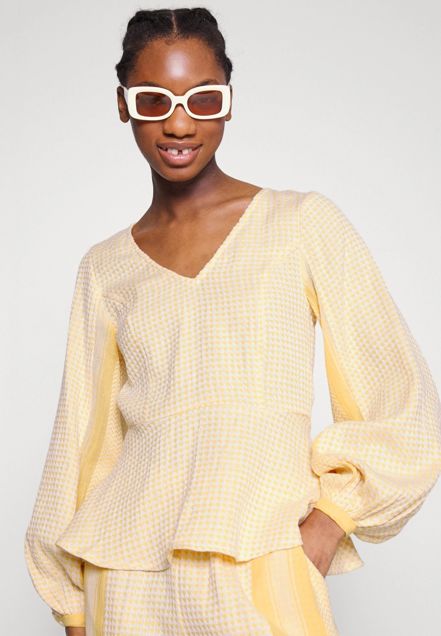 Freya Blouse - Camiseta De Manga Larga - Coral - Imagen 4