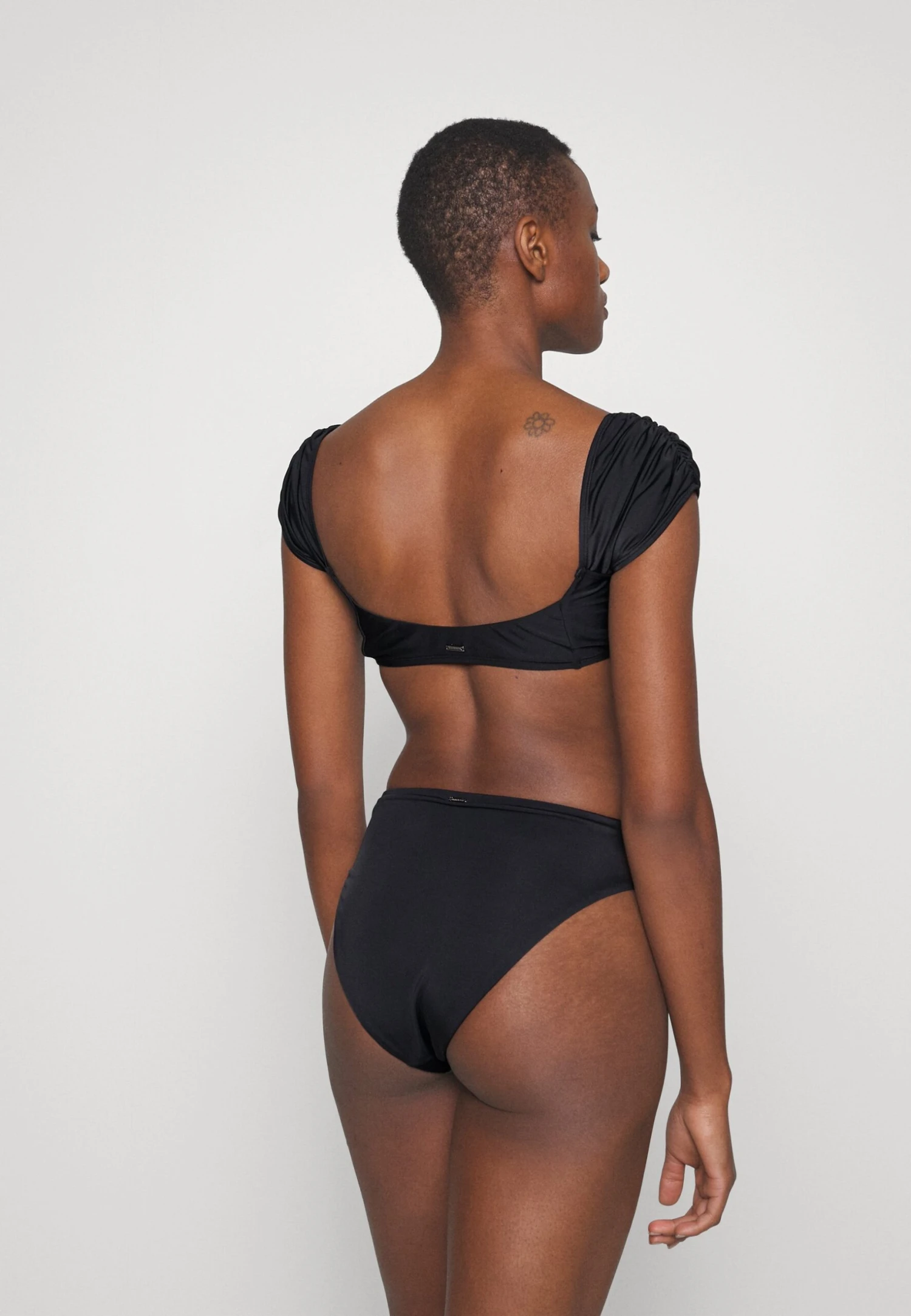 Luna Highwaist Brazilian - Braguita De Bikini - Black - Imagen 3