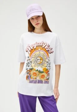 Koton Printed Crew Neck Short Sleeve- Camiseta Estampada - Ecru