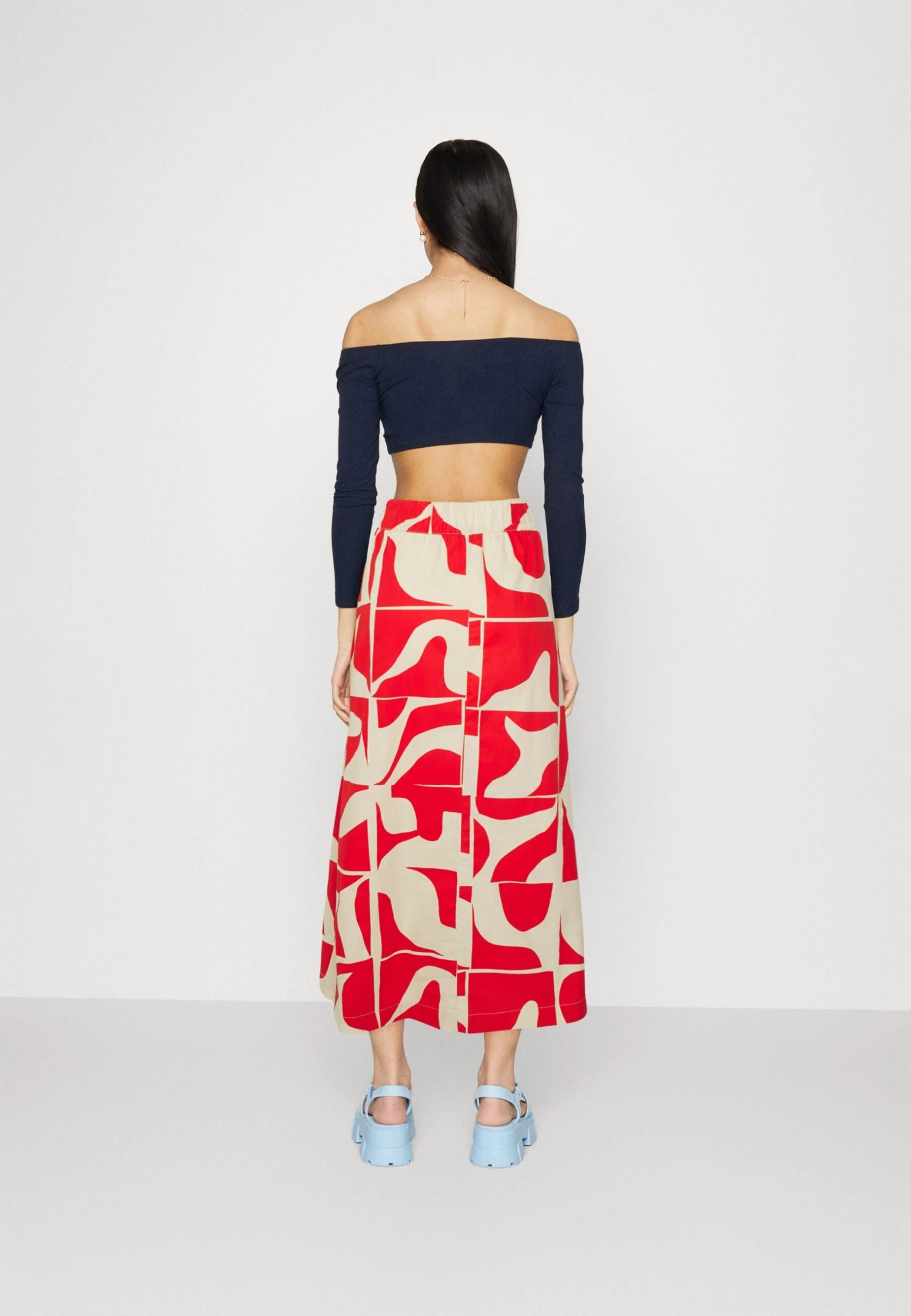 Monki Falda Acampanada - Light Red/White - Imagen 3