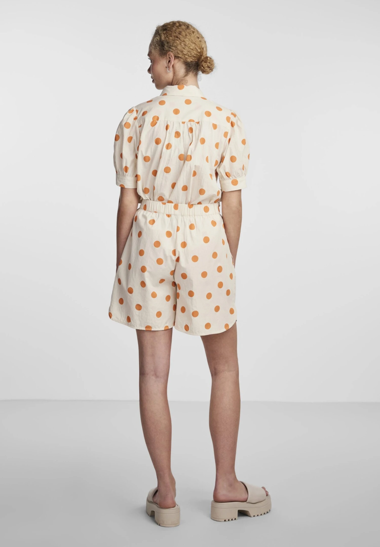 Pieces Højtaljede- Shorts - Cloud Cream - Imagen 3