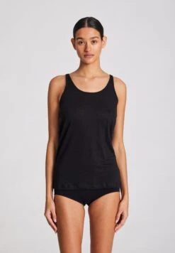 Synne S´Less - Top - Black