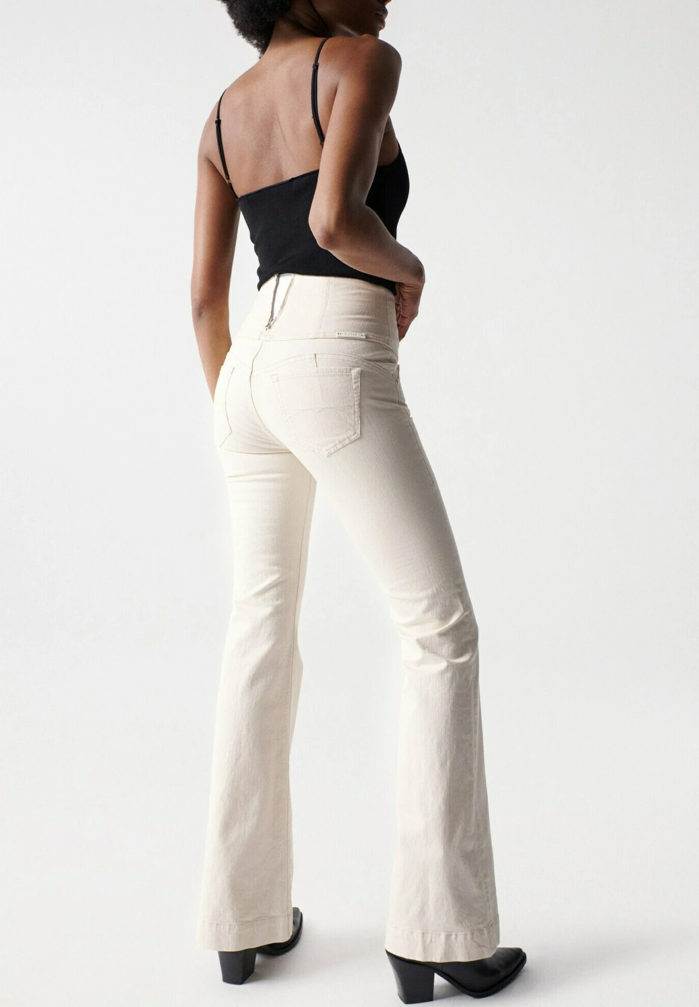 Diva Slimming Flare - Vaqueros Bootcut - Perle_010 - Imagen 3
