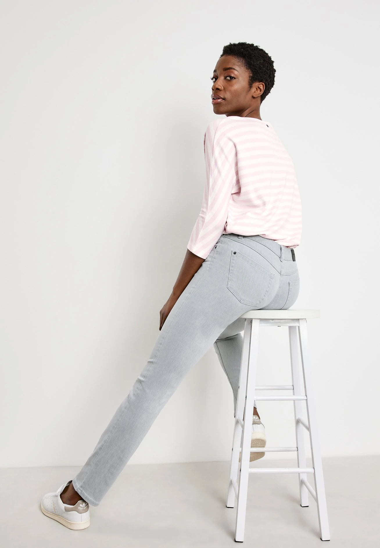 Gerry Weber Lang 5 Pocket Best4Me - Vaqueros Slim Fit - Light Grey Denim - Imagen 4